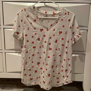 Women’s Strawberry V-neck Tshirt